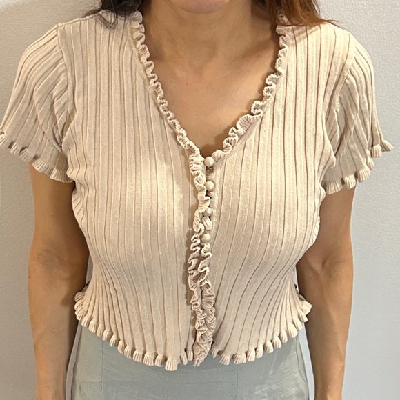 HYFVE Ruffled Cream Ribbed Blouse - Picture 2 of 8